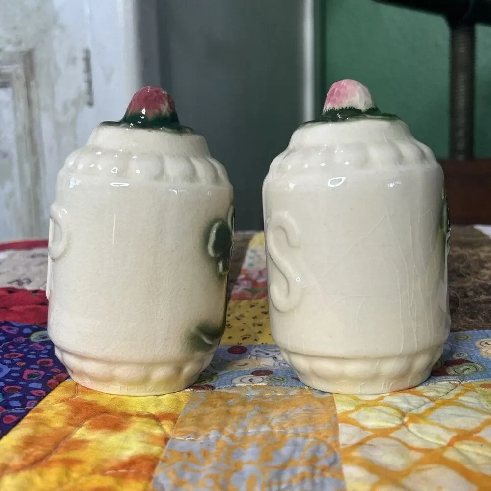 Vtg Brush McCoy Three Leaf Clover Art Deco Salt & Pepper Shaker Set 1940s
